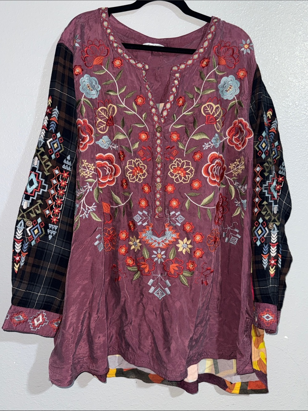 John Mark Mauve Embroidered Floral Tunic with Patterned Sleeves size 2X